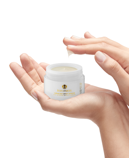 Crème EGF Effet Intense – cremă aniversară pentru fermitate vizibilă și luminozitate