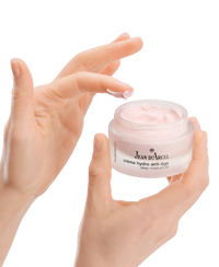 Deep Moisture Lift – cremă 24h anti-age cu efect de lifting și confort intens - 2