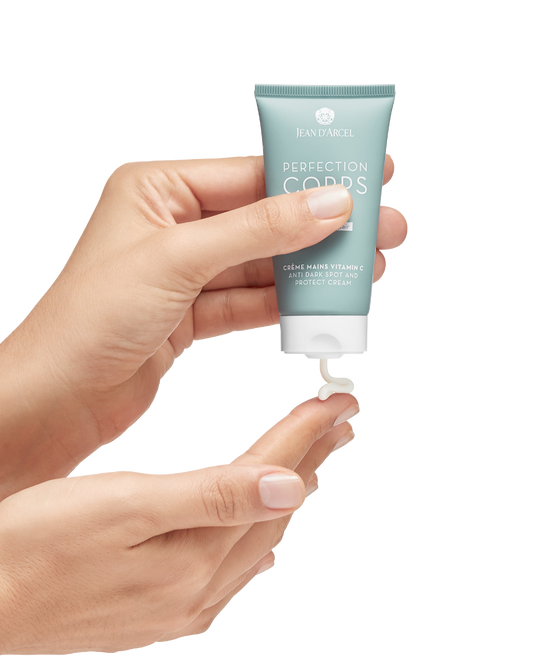 Hand Help – cremă pentru reducerea petelor pigmentare ale mâinilor - 2